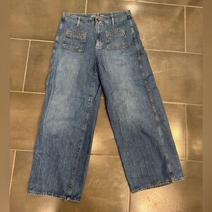 Old Navy Relaxed Fit Blue Jeans